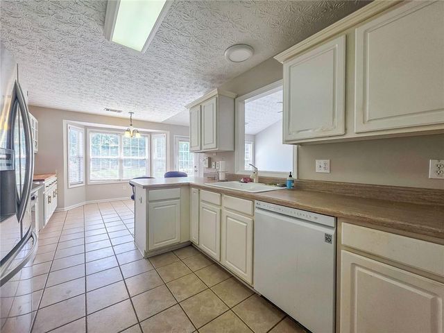 120 Shenandoah Drive, Hiram, GA 30141