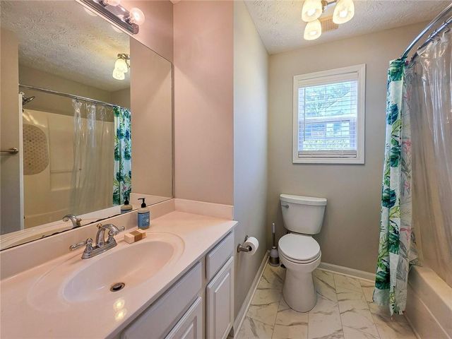 120 Shenandoah Drive, Hiram, GA 30141