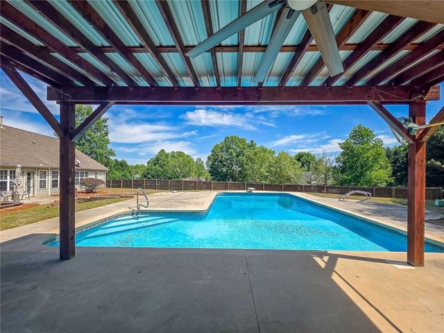 120 Shenandoah Drive, Hiram, GA 30141