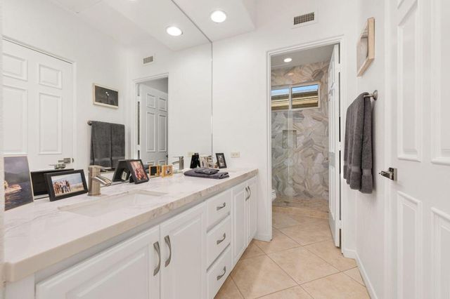 720 Hawk Hill Trail, Palm Desert, CA 92211