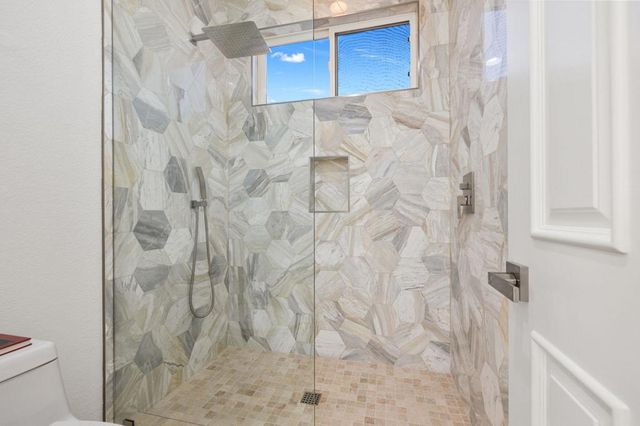 720 Hawk Hill Trail, Palm Desert, CA 92211