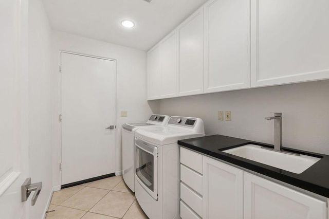 720 Hawk Hill Trail, Palm Desert, CA 92211