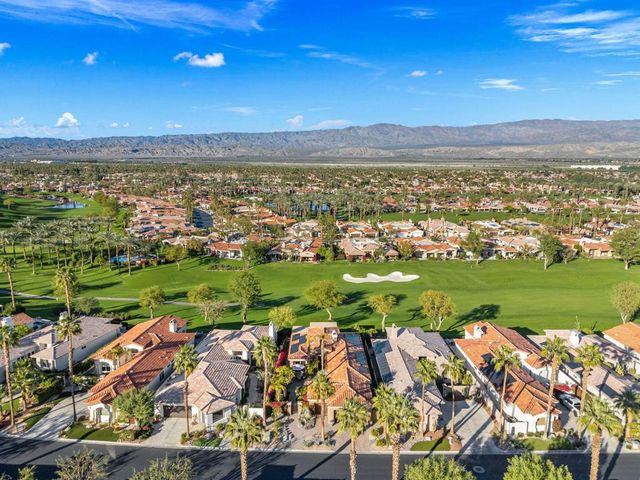 720 Hawk Hill Trail, Palm Desert, CA 92211