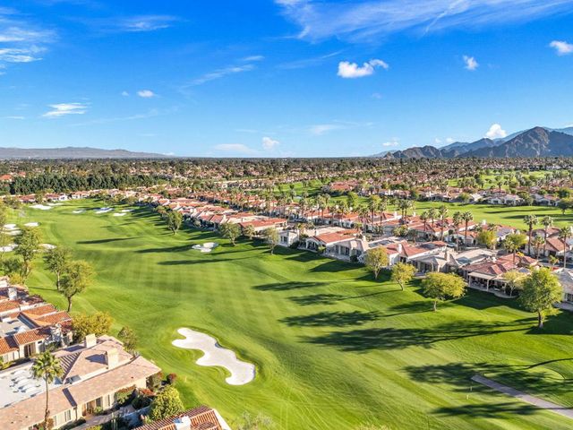 720 Hawk Hill Trail, Palm Desert, CA 92211