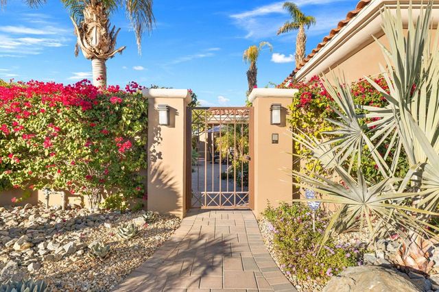 720 Hawk Hill Trail, Palm Desert, CA 92211
