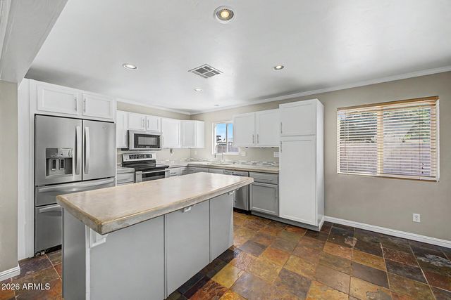 321 W MESQUITE Street, Chandler, AZ 85225