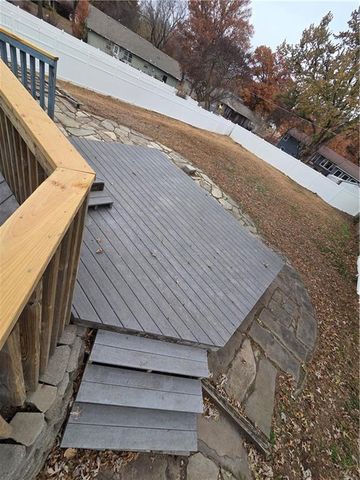 313 Goodrich Drive, Warrensburg, MO 64093