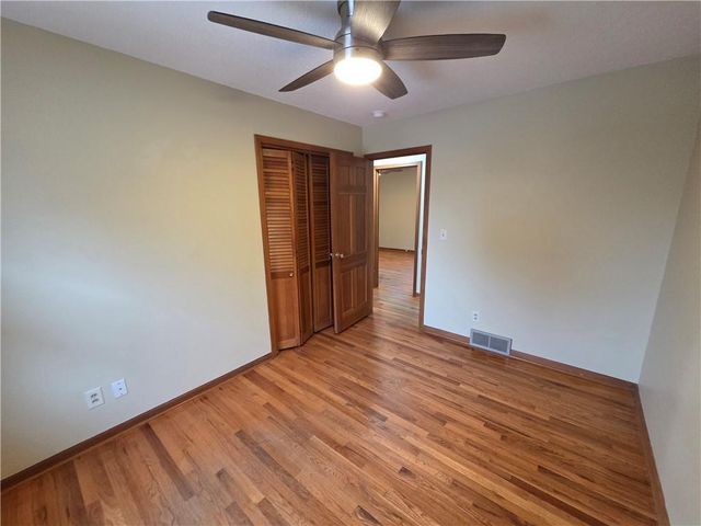 313 Goodrich Drive, Warrensburg, MO 64093