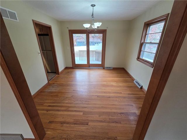 313 Goodrich Drive, Warrensburg, MO 64093