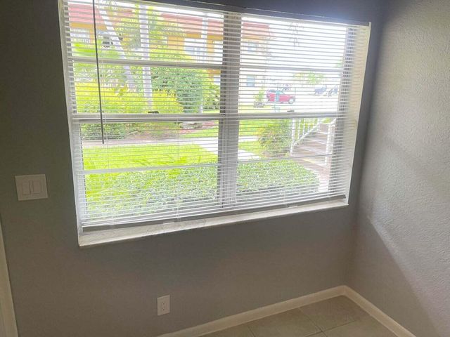 200 Croton Avenue 109, Lantana, FL 33462