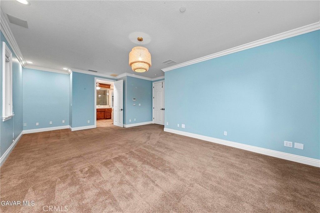 Image 23 of property listing at 40012 Valle View, Leona Valley, CA 93551