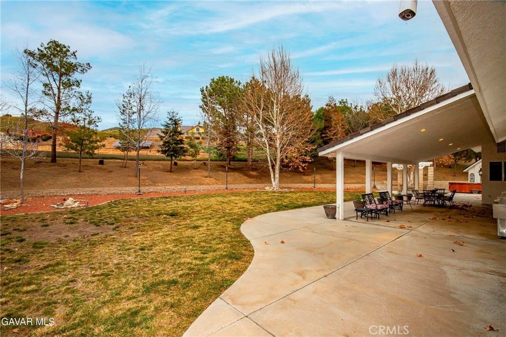 Image 40 of property listing at 40012 Valle View, Leona Valley, CA 93551