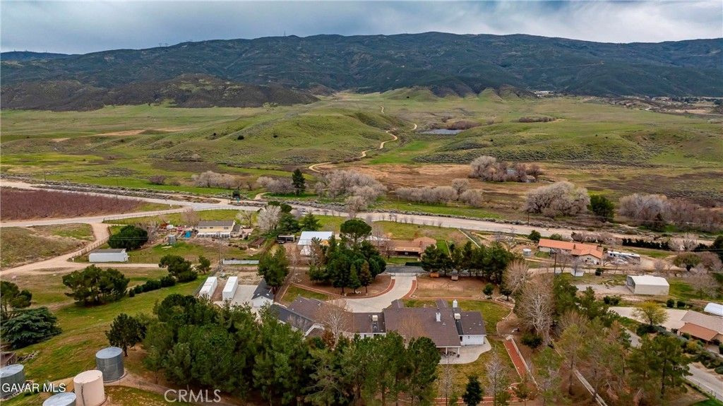 Image 56 of property listing at 40012 Valle View, Leona Valley, CA 93551