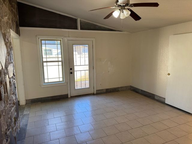 4794 BONDALE AVE, Memphis, TN 38118