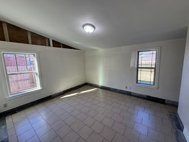 4794 BONDALE AVE, Memphis, TN 38118