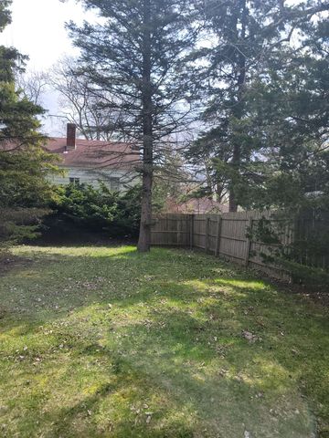 1201 W Jenny Street, Bay City, MI 48706