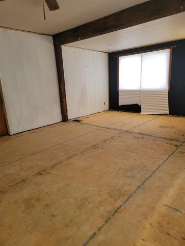 1201 W Jenny Street, Bay City, MI 48706