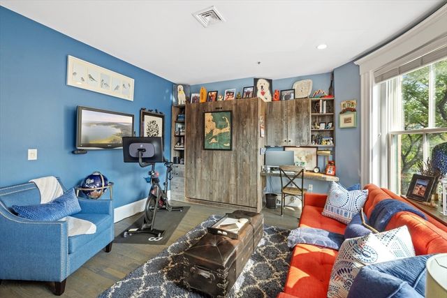 578 Massachusetts Ave 3, Boston, MA 02118