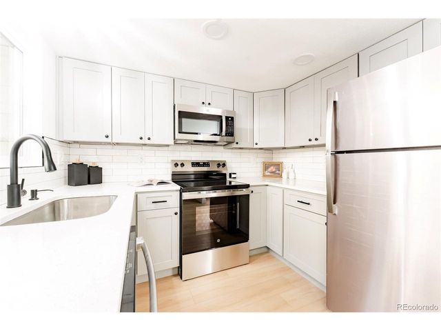 7978 Chase Cir B, Arvada, CO 80003