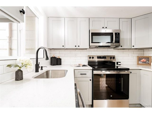 7978 Chase Cir B, Arvada, CO 80003