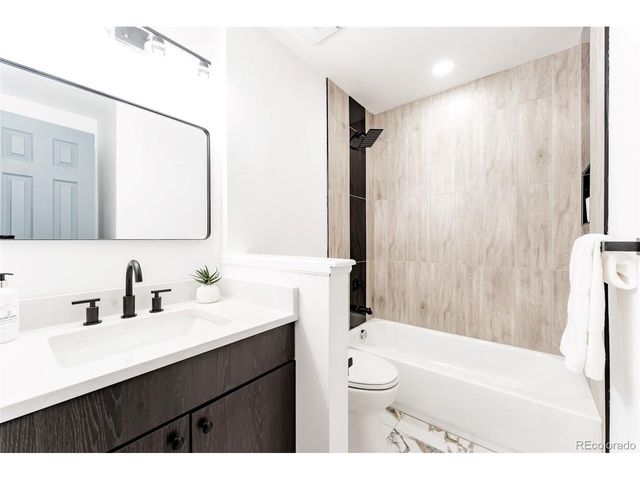 7978 Chase Cir B, Arvada, CO 80003