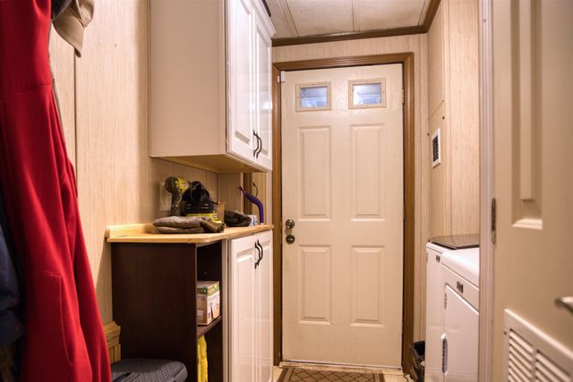 2 Sherwood Lane, Merrimack, NH 03054