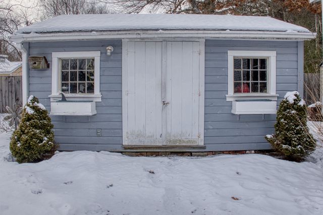 2 Sherwood Lane, Merrimack, NH 03054