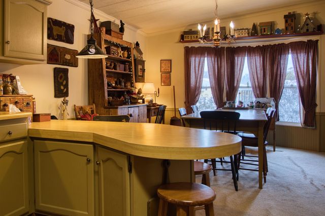 2 Sherwood Lane, Merrimack, NH 03054