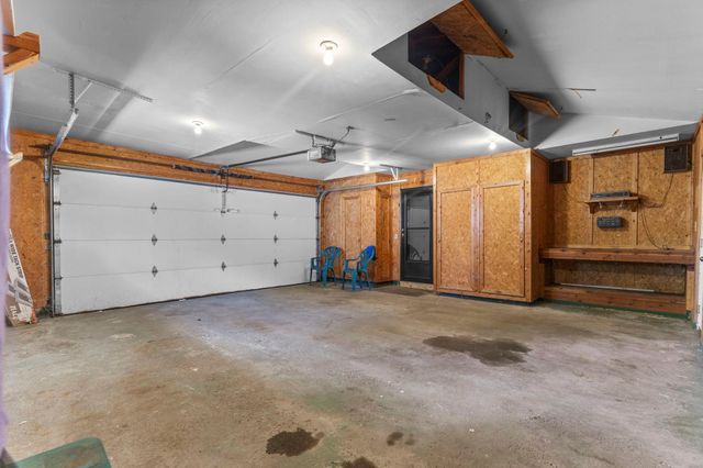 2515 Hillview Road, Mounds View, MN 55112