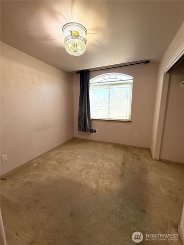 506 Point Brown Avenue NE, Ocean Shores, WA 98569