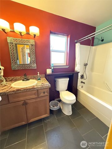 506 Point Brown Avenue NE, Ocean Shores, WA 98569