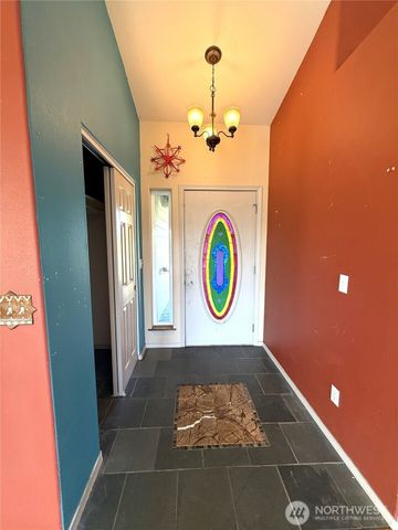 506 Point Brown Avenue NE, Ocean Shores, WA 98569