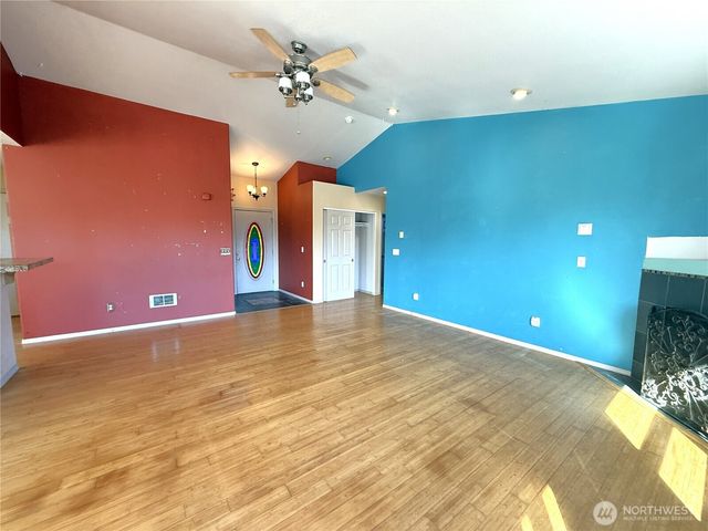 506 Point Brown Avenue NE, Ocean Shores, WA 98569