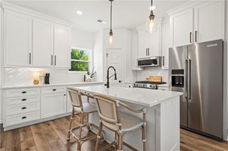 404 NE Ash Street, Oak Grove, MO 64075