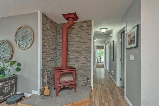 3041 Rising Hill Ct, Placerville, CA 95667