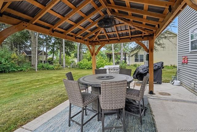 9324 Pine Walk Pass, Linden, MI 48451