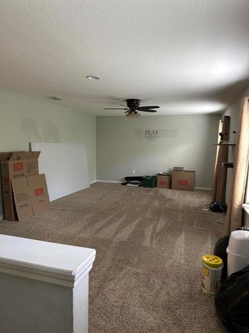 6101 NW Painted Bunting Court, Port St Lucie, FL 34986