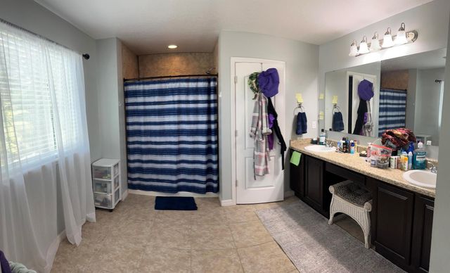 6101 NW Painted Bunting Court, Port St Lucie, FL 34986