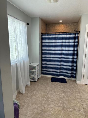 6101 NW Painted Bunting Court, Port St Lucie, FL 34986