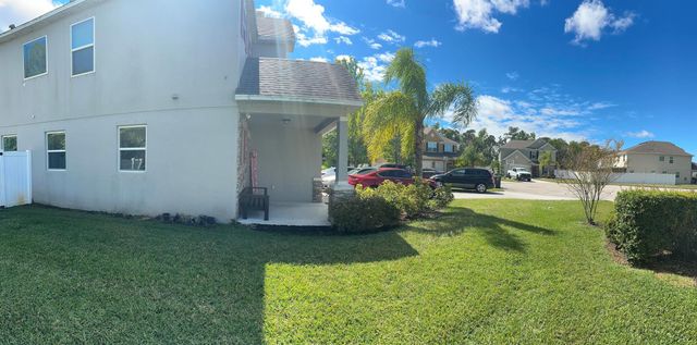 6101 NW Painted Bunting Court, Port St Lucie, FL 34986