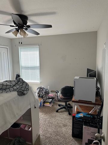 6101 NW Painted Bunting Court, Port St Lucie, FL 34986