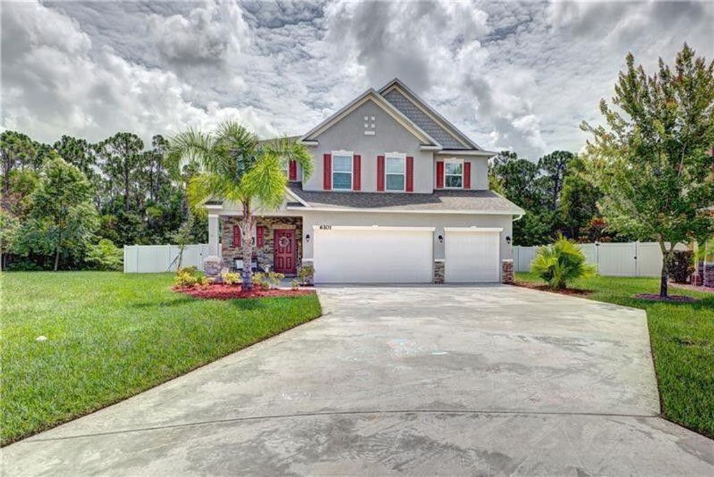 6101 NW Painted Bunting Court, Port St Lucie, FL 34986