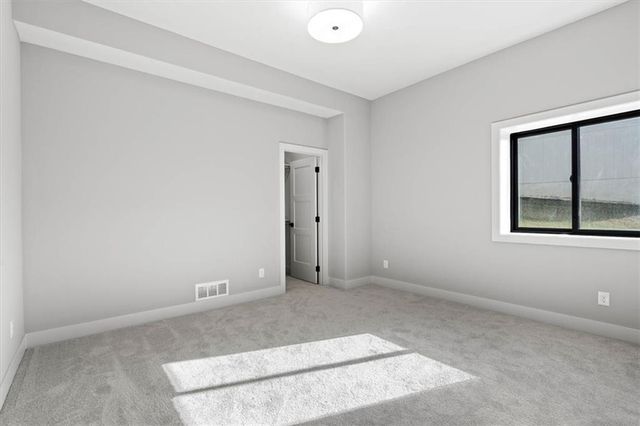 2319 SW Serena Place, Lee's Summit, MO 64082