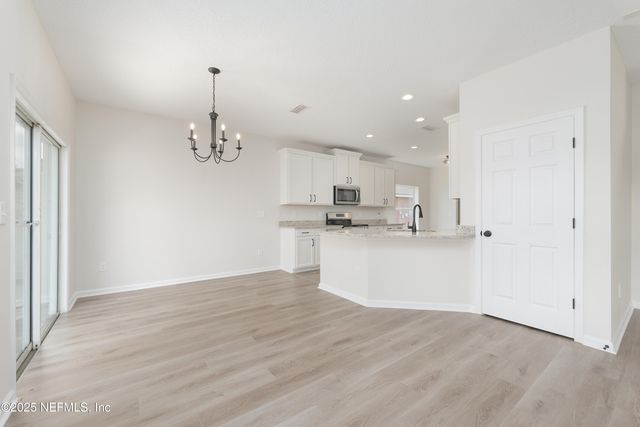 2895 CROSS CREEK Drive, Green Cove Springs, FL 32043