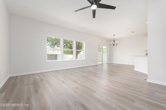 2895 CROSS CREEK Drive, Green Cove Springs, FL 32043