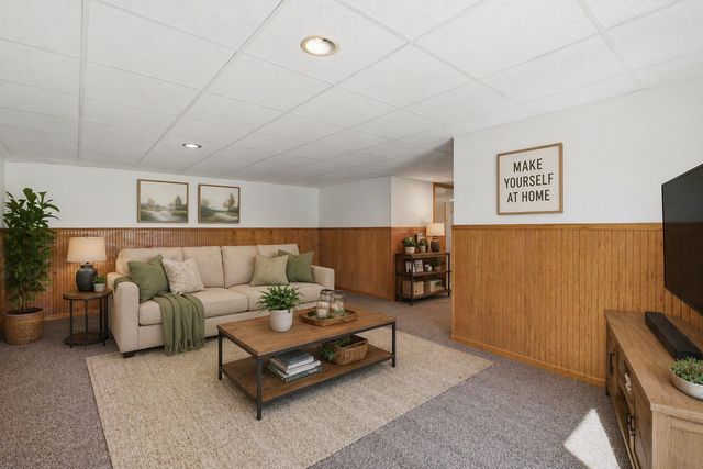 14687 284th Avenue, Zimmerman, MN 55398