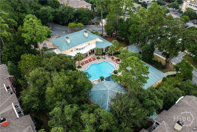 2112 Whitemarsh Way, Savannah, GA 31410