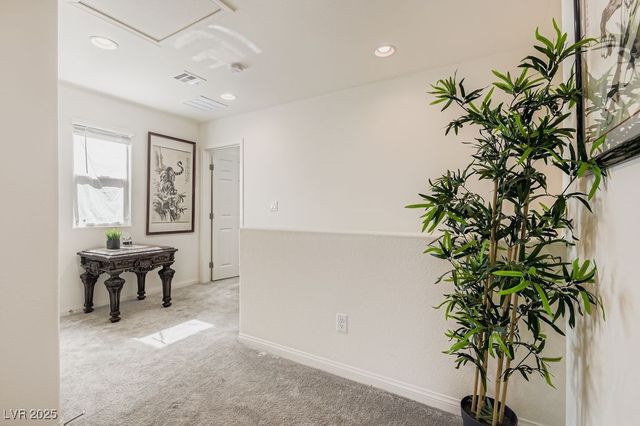 10321 Cascading Falls Street, Las Vegas, NV 89141