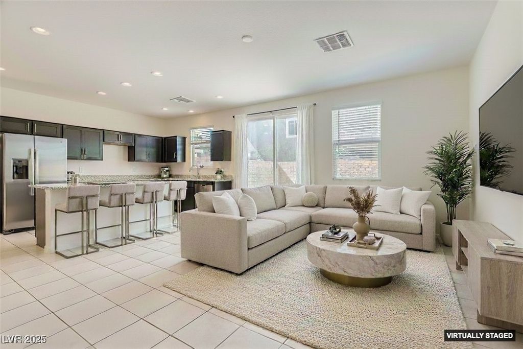 10321 Cascading Falls Street, Las Vegas, NV 89141