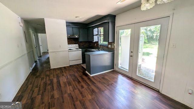 205 Debra Drive, Warner Robins, GA 31088